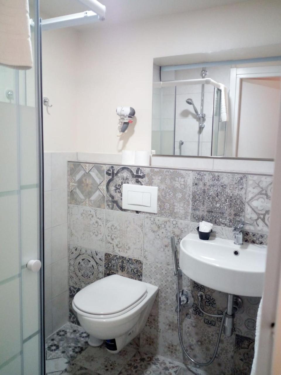 Residenza Le Rondini Hotel Florence Luaran gambar