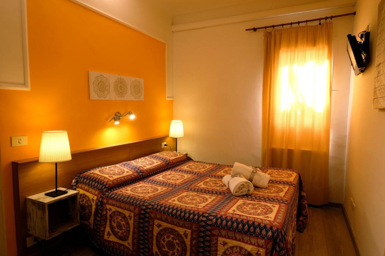 Residenza Le Rondini Hotel Florence Luaran gambar
